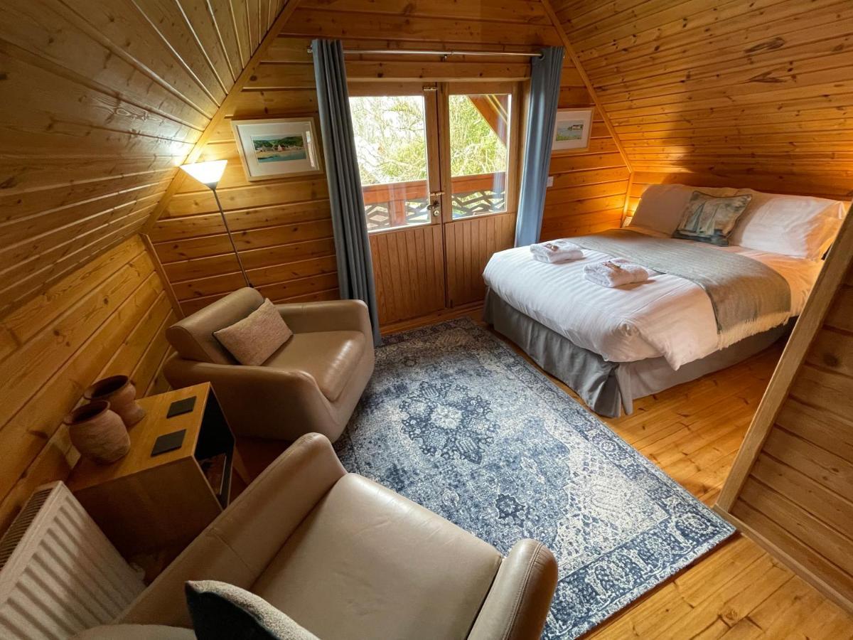 Luxury 3 Bedroom, 3 Bathroom Lodge With Hot Tub Llanbedr  Εξωτερικό φωτογραφία